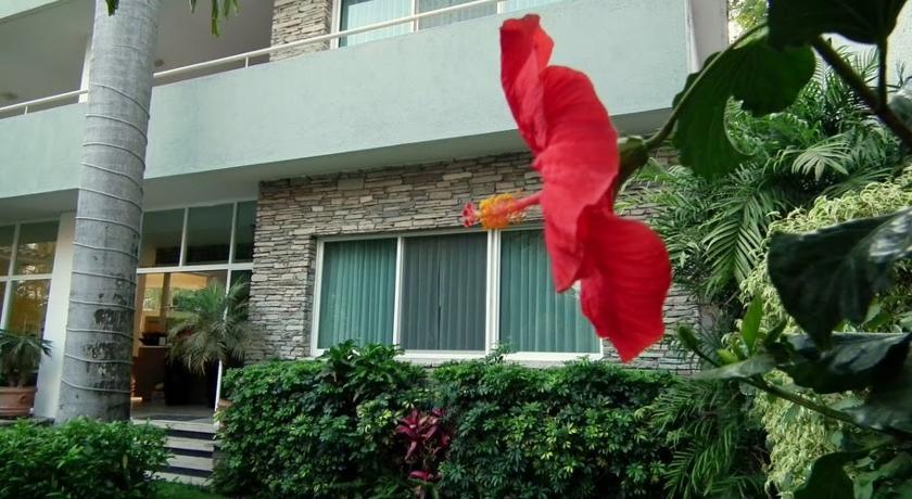 קוארנבאקאבה Hotel Laam מראה חיצוני תמונה