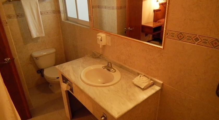 קוארנבאקאבה Hotel Laam מראה חיצוני תמונה