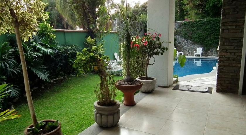 קוארנבאקאבה Hotel Laam מראה חיצוני תמונה