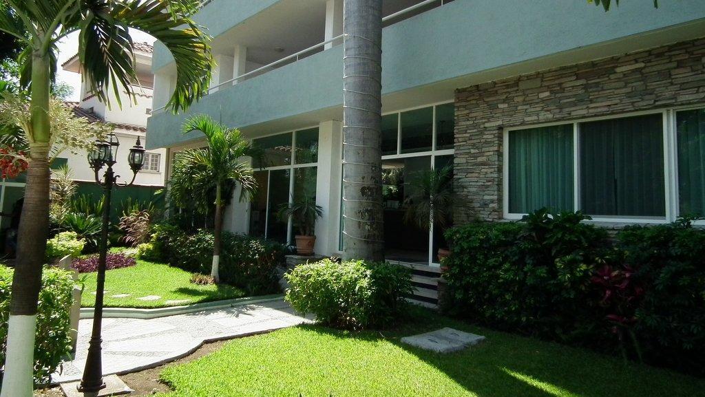 קוארנבאקאבה Hotel Laam מראה חיצוני תמונה